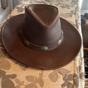 ‼️SOLD‼️Henschel Weekend Walker